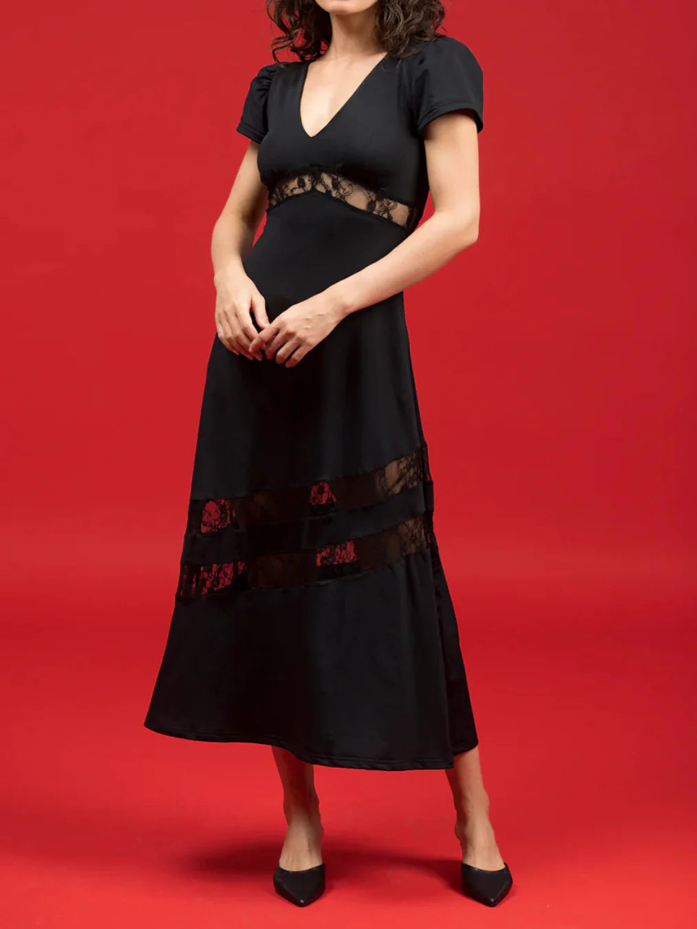 Octavia Maxi Dress-Black With Lace