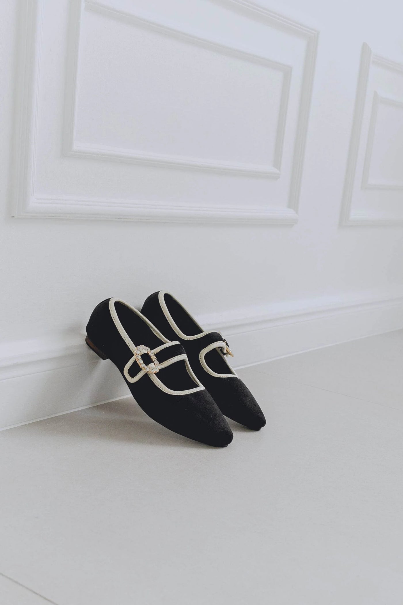 Mary Jane Velvet Ballet Flats-Black