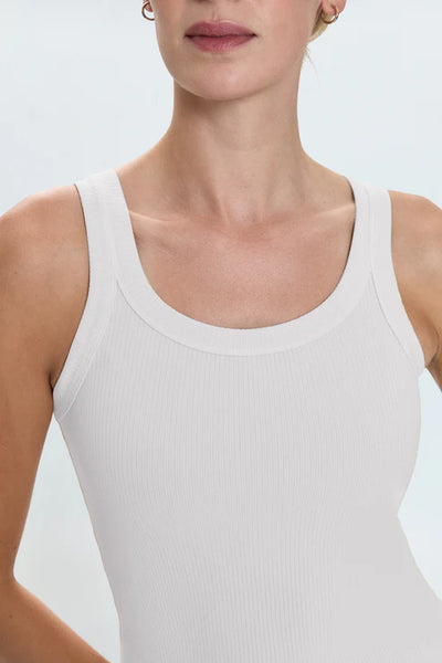 Christy Curved Hem Tank Top-Le Blanc