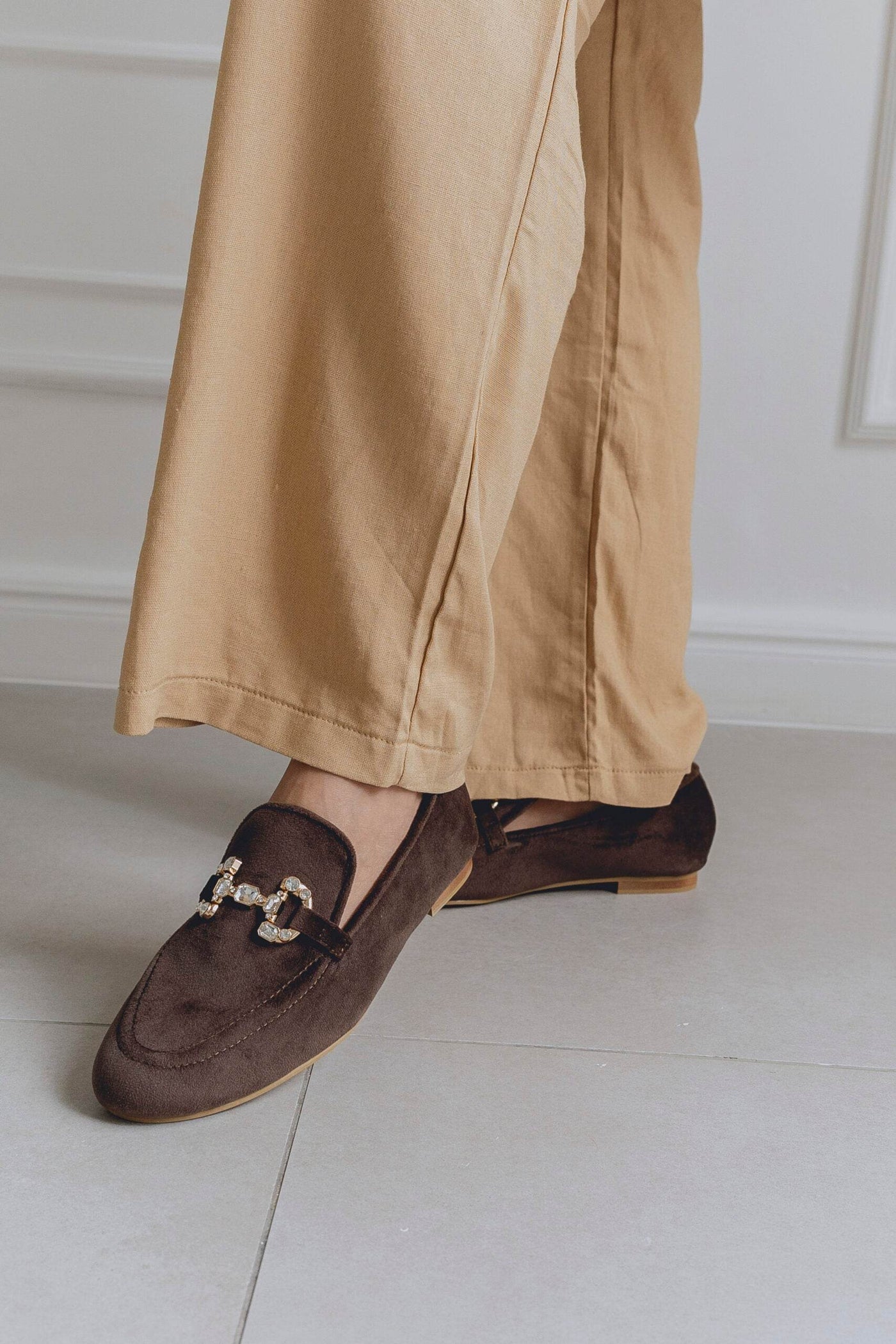 Luxury Velvet Loafer-Mocha