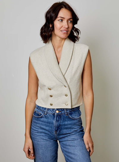 Sleeveless Buttoned Sweater
