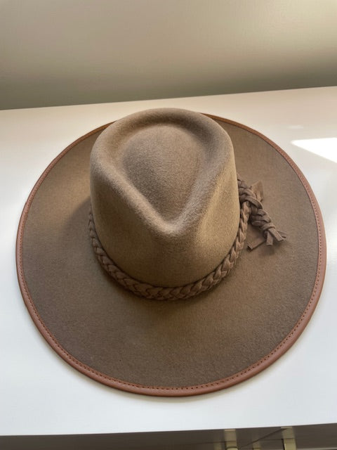 Large Brim Merino Wool Hat-Brown with leather rim