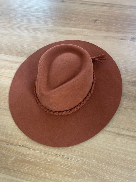 Large Brim Merino Wool Hat-Terracotta