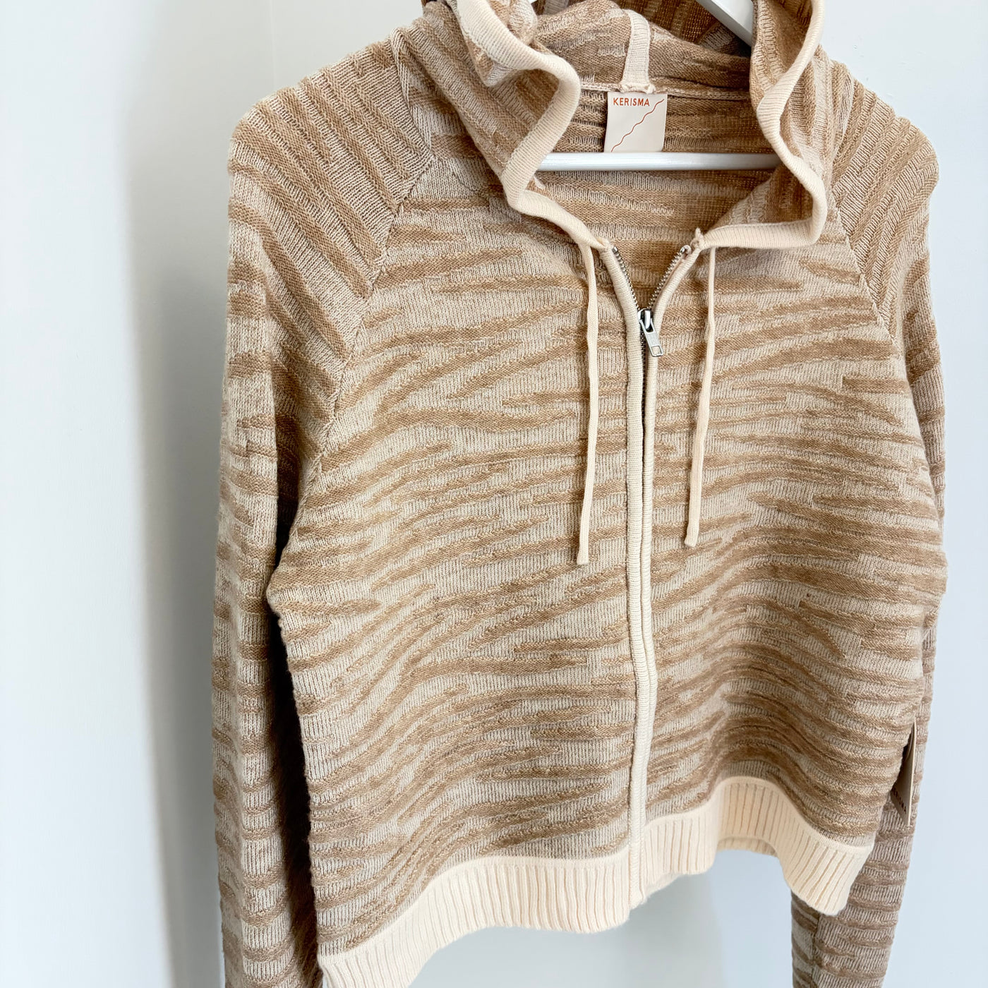 Drago Sweater Jacket-Ecru/Camel