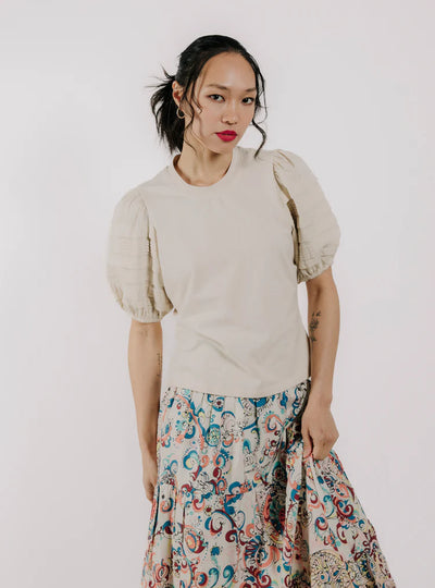Dylan Tee-White Swan