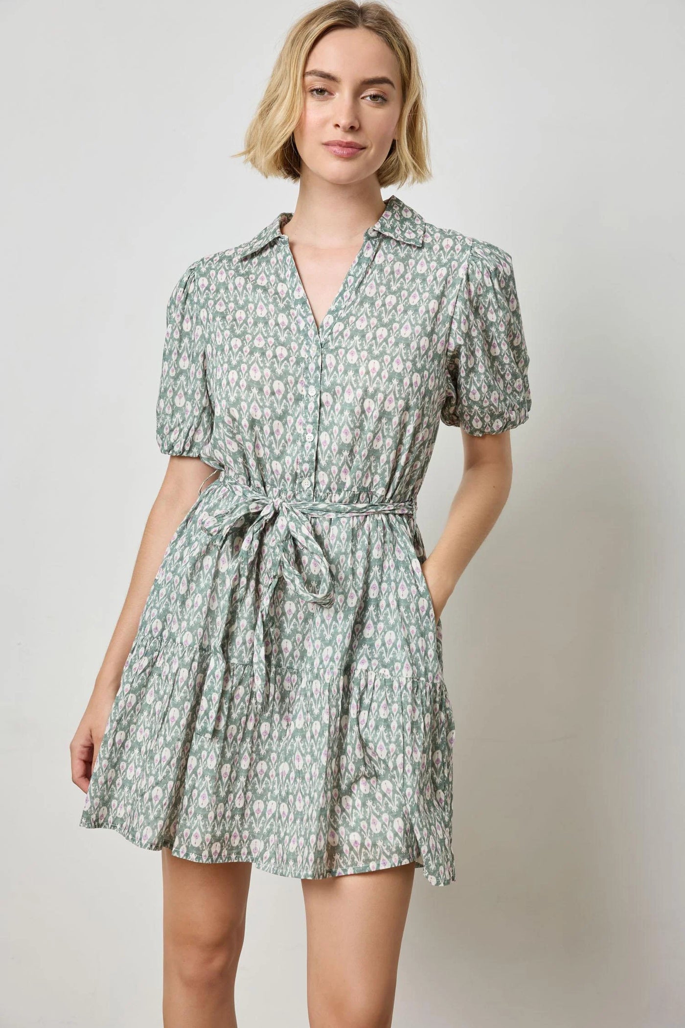 Short Sleeve Tiered Peplum Dress-Seagrass Print