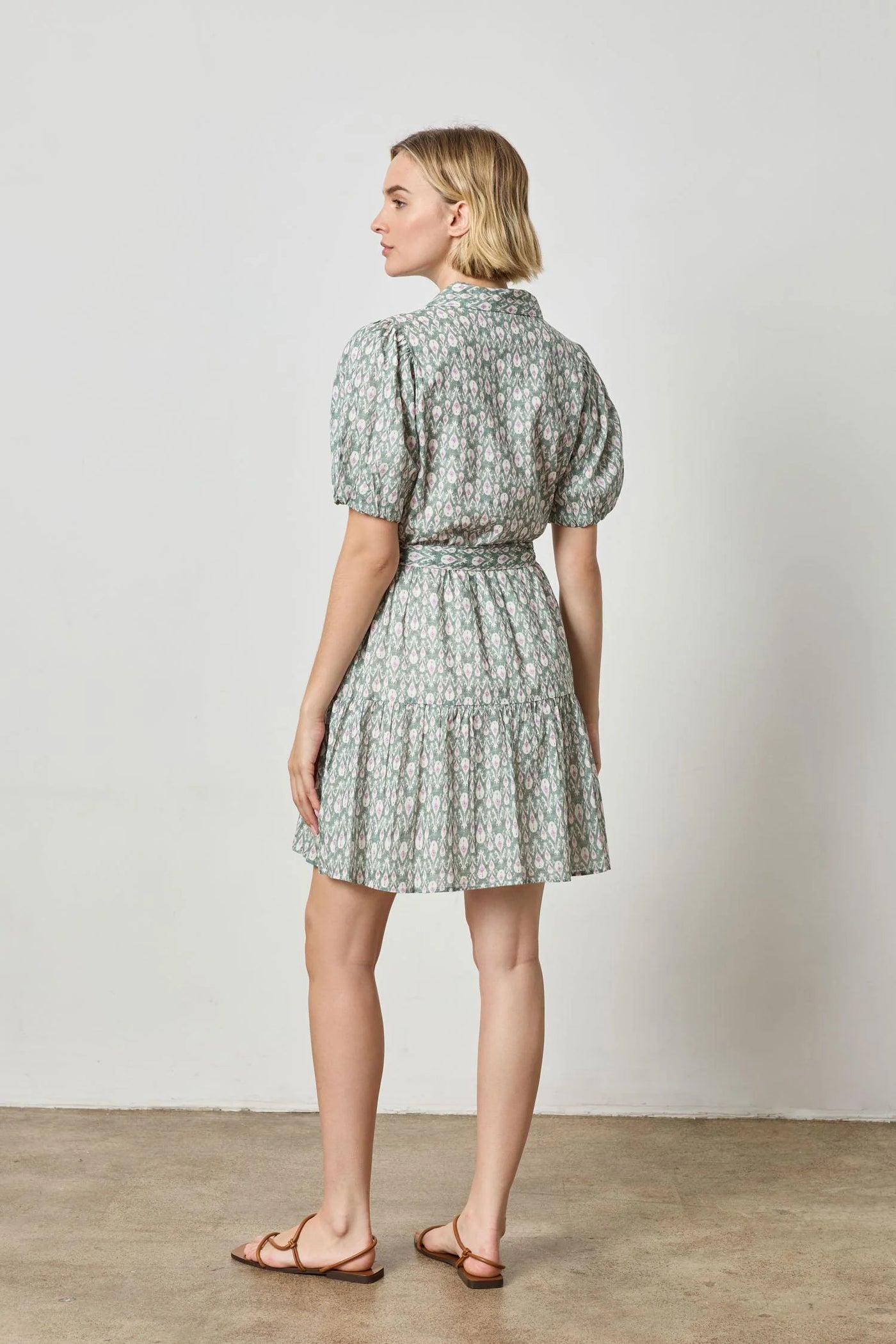 Short Sleeve Tiered Peplum Dress-Seagrass Print