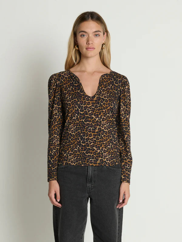 Sabrina Tee-Winter Leopard