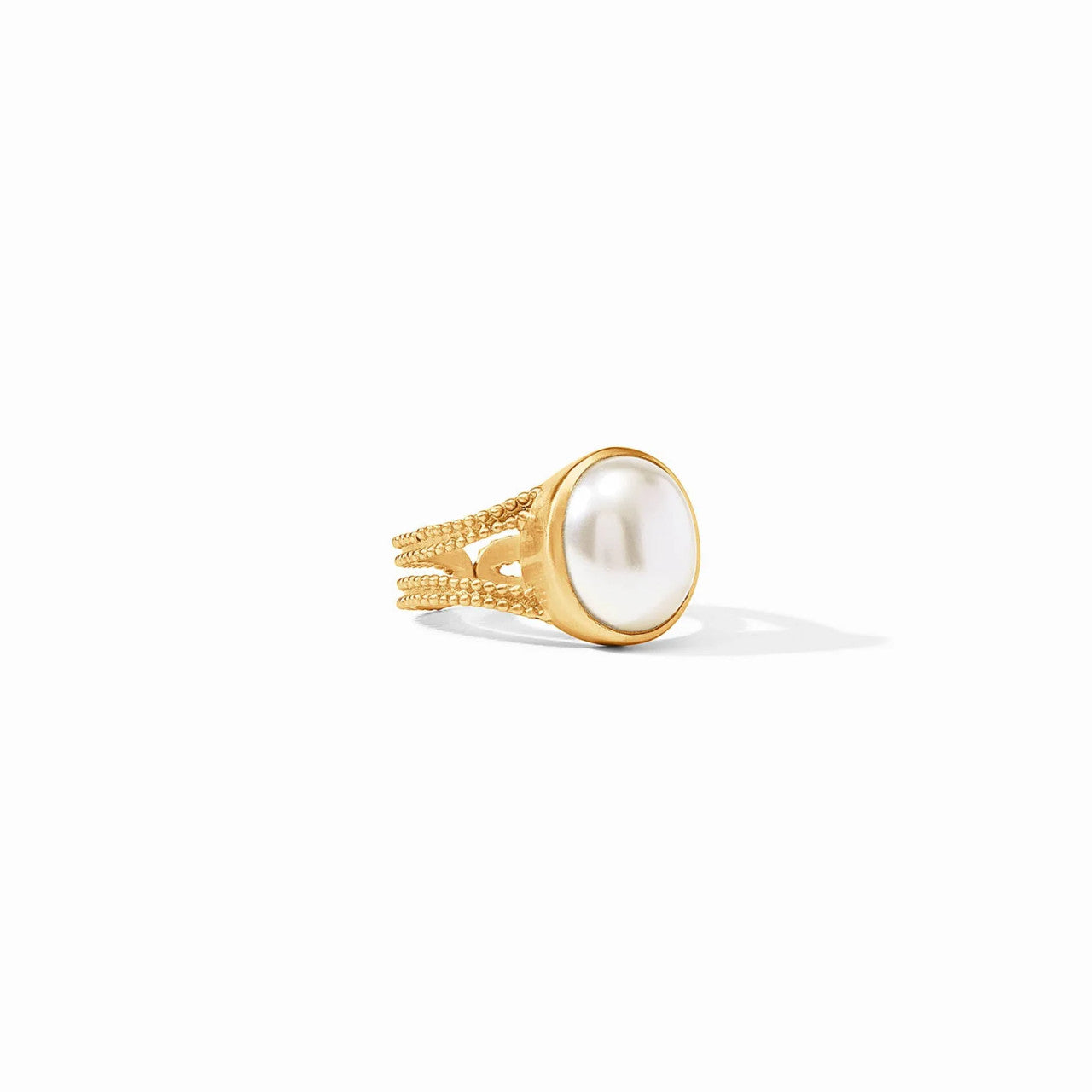 Cabochon Ring-Pearl