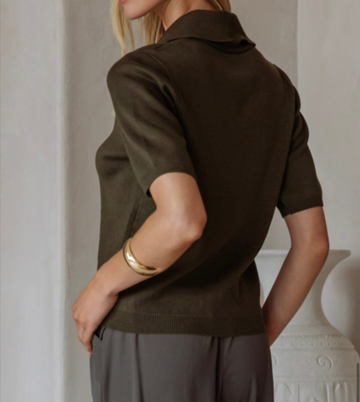 Knit Top Gold Twist Closures